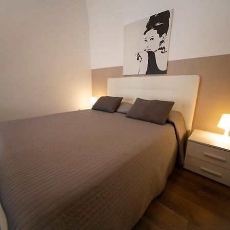 Zurria Rooms CTA Exterior foto