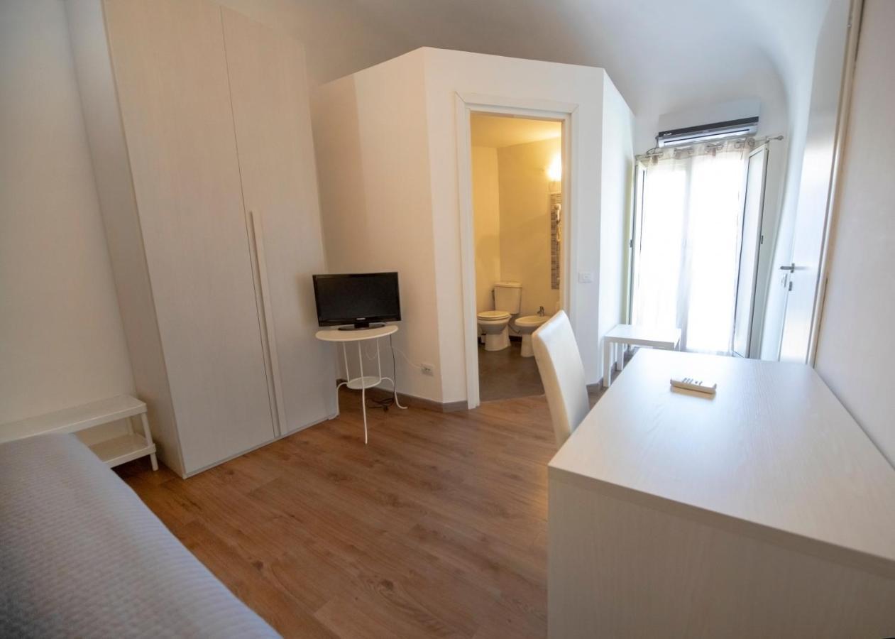 Zurria Rooms CTA Exterior foto