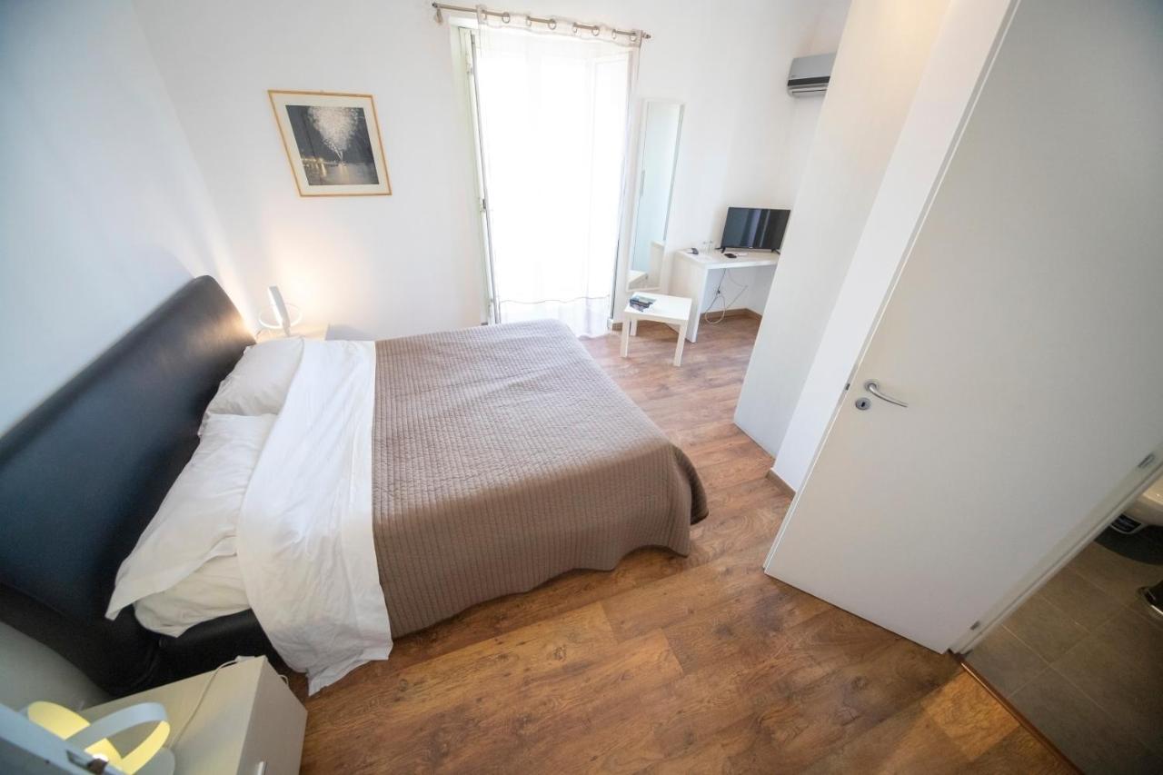 Zurria Rooms CTA Exterior foto